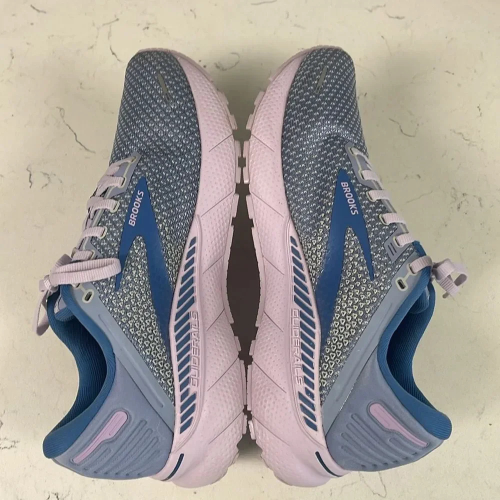 Brooks Adrenaline GTS 22 Women’s Running Shoes Size 11 Purple Dutch Blue Lilac